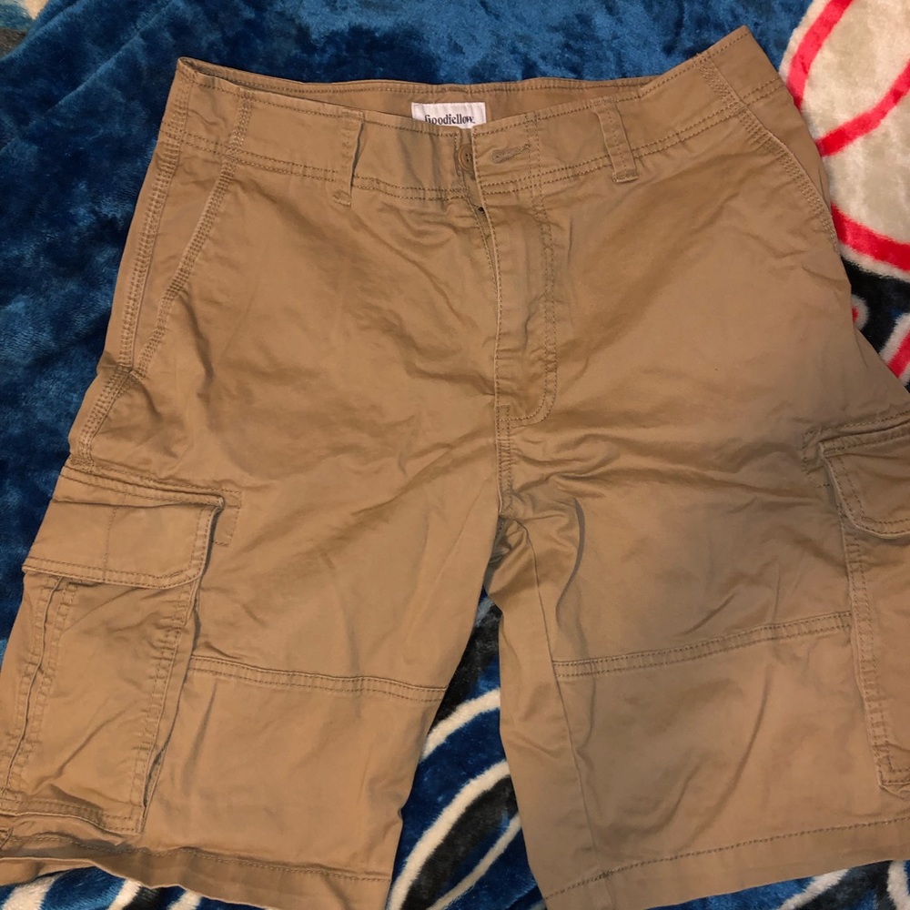 Light brown cargo & shorts size 34